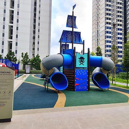 Horizon Suites Near Klia Airport Сепанг Екстериор снимка