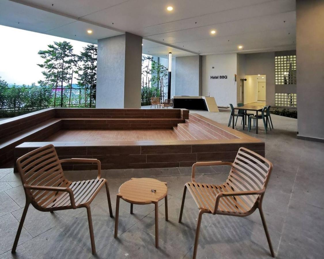 Horizon Suites Near Klia Airport Сепанг Екстериор снимка